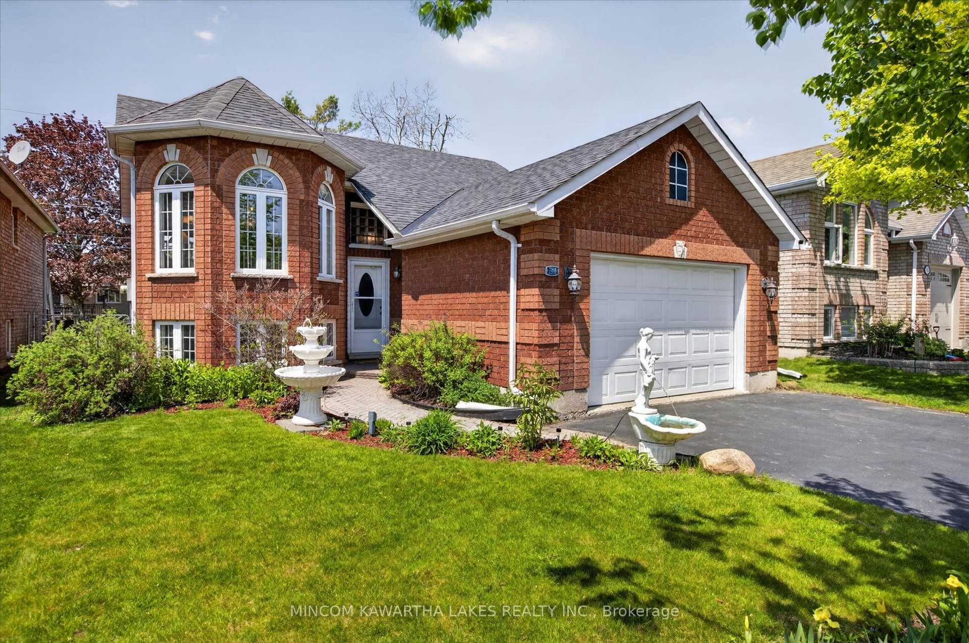Hemlock Street, Peterborough, ON K9H 7P2