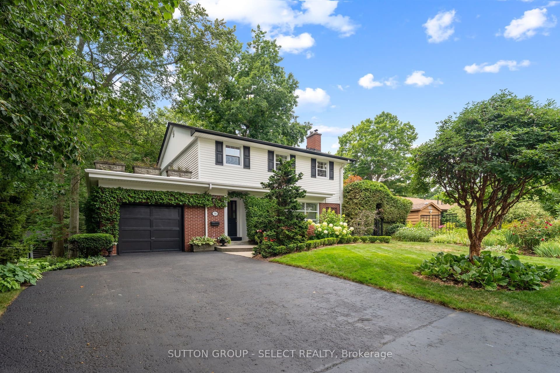 Adevon Avenue, London North, ON N6H 3L6