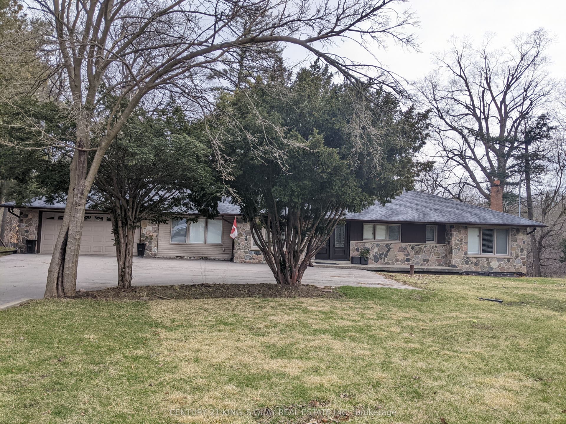 Warden Avenue, Markham, ON L6C 1M6