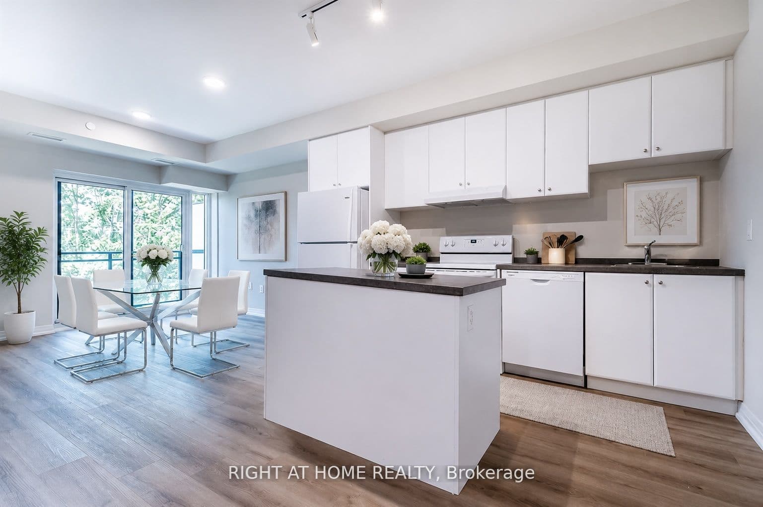 Herrick Avenue 336, St. Catharines, ON L2P 0G3