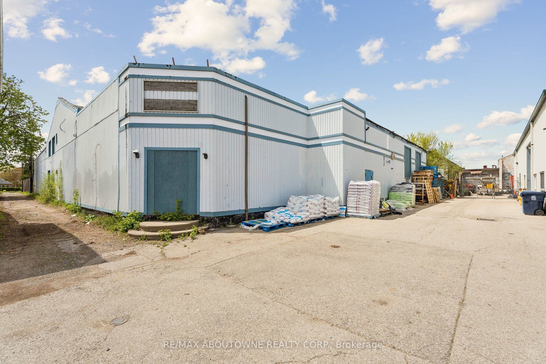 Wadsworth Street, Brantford, ON N3T 3V9