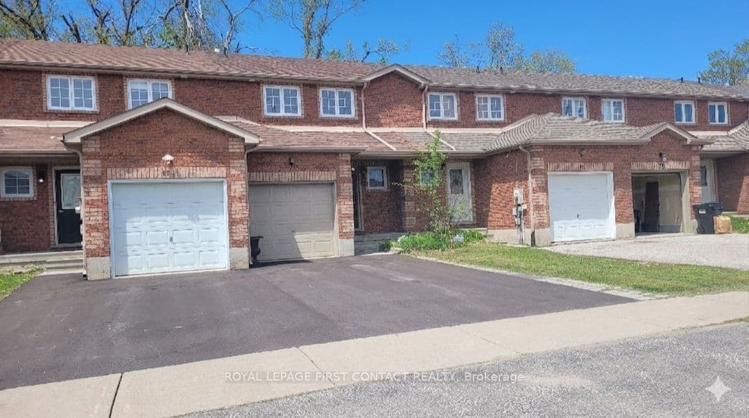 Michael Crescent, Barrie, ON L4M 7C9