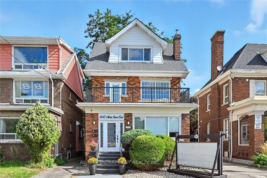 Main Street E 1, Hamilton, ON L8M 1N5