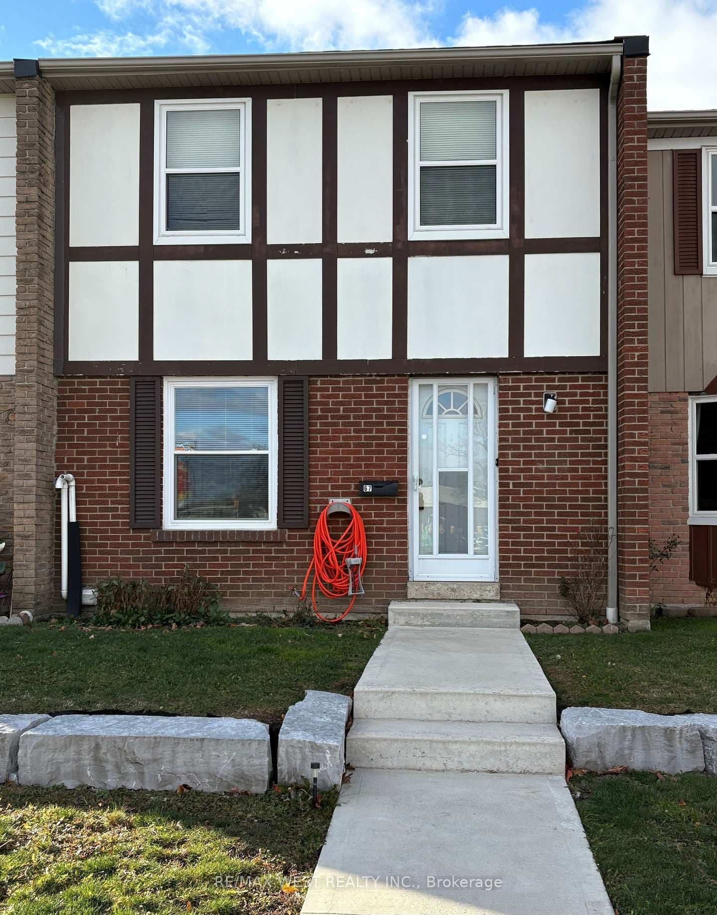 Central Park Drive 67, Brampton, ON L6S 3J6