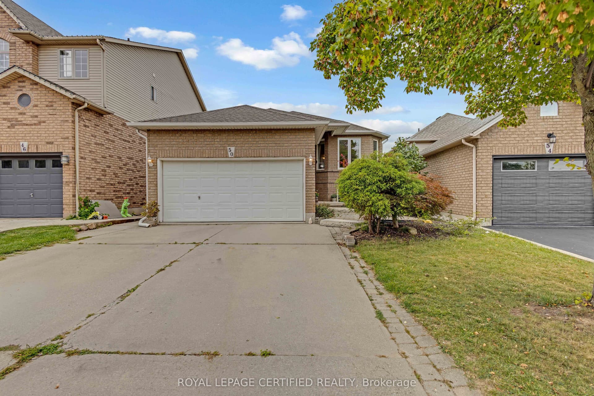 Briarose Place, Hamilton, ON L9C 7V3