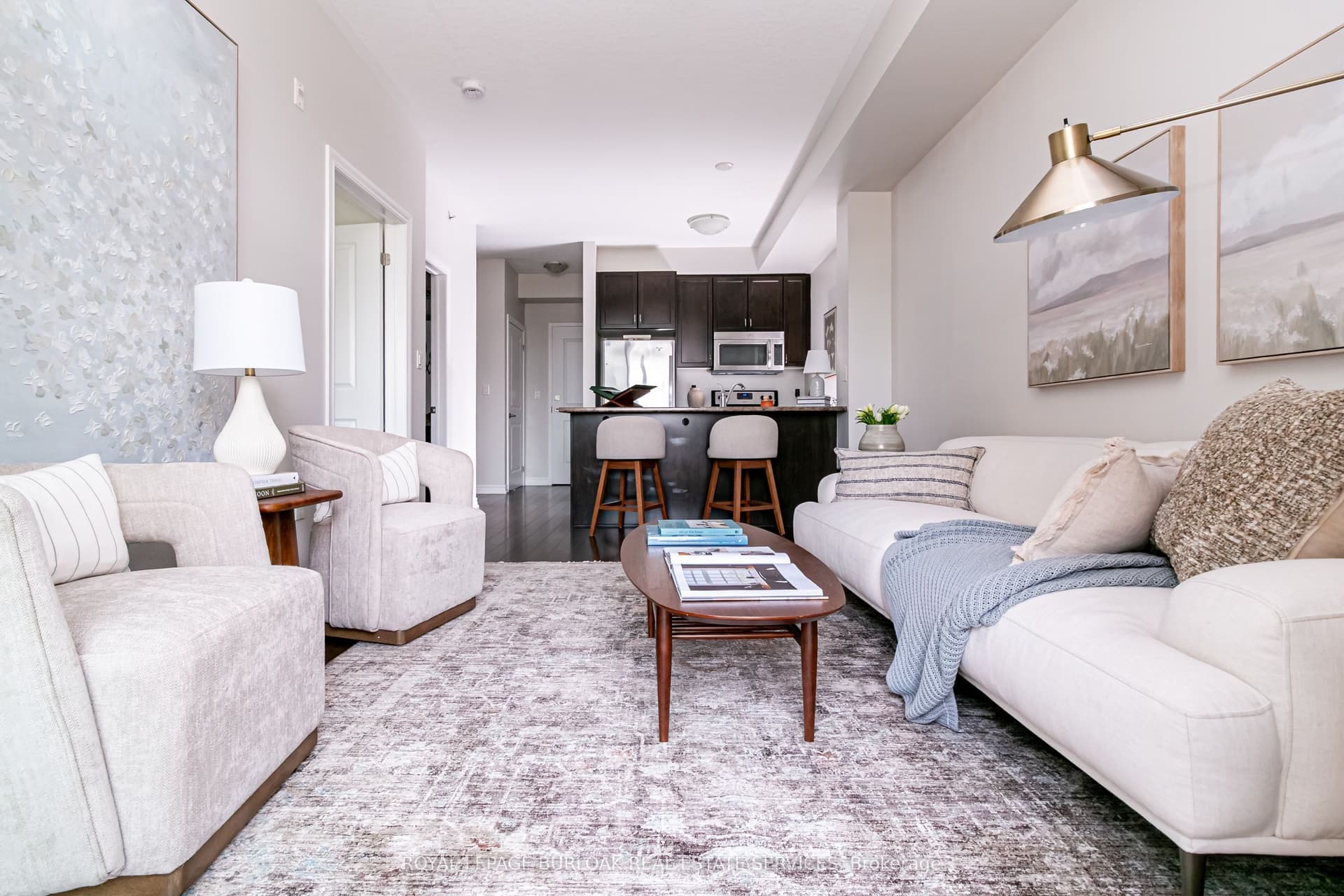 Southshore Crescent 221, Hamilton, ON L8E 0J2
