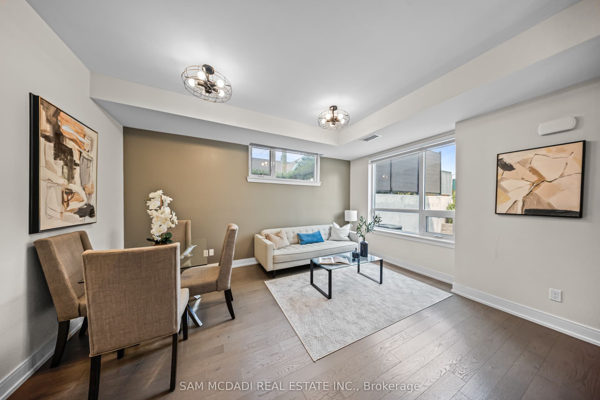 Atwater Avenue 1, Mississauga, ON L5G 0B6