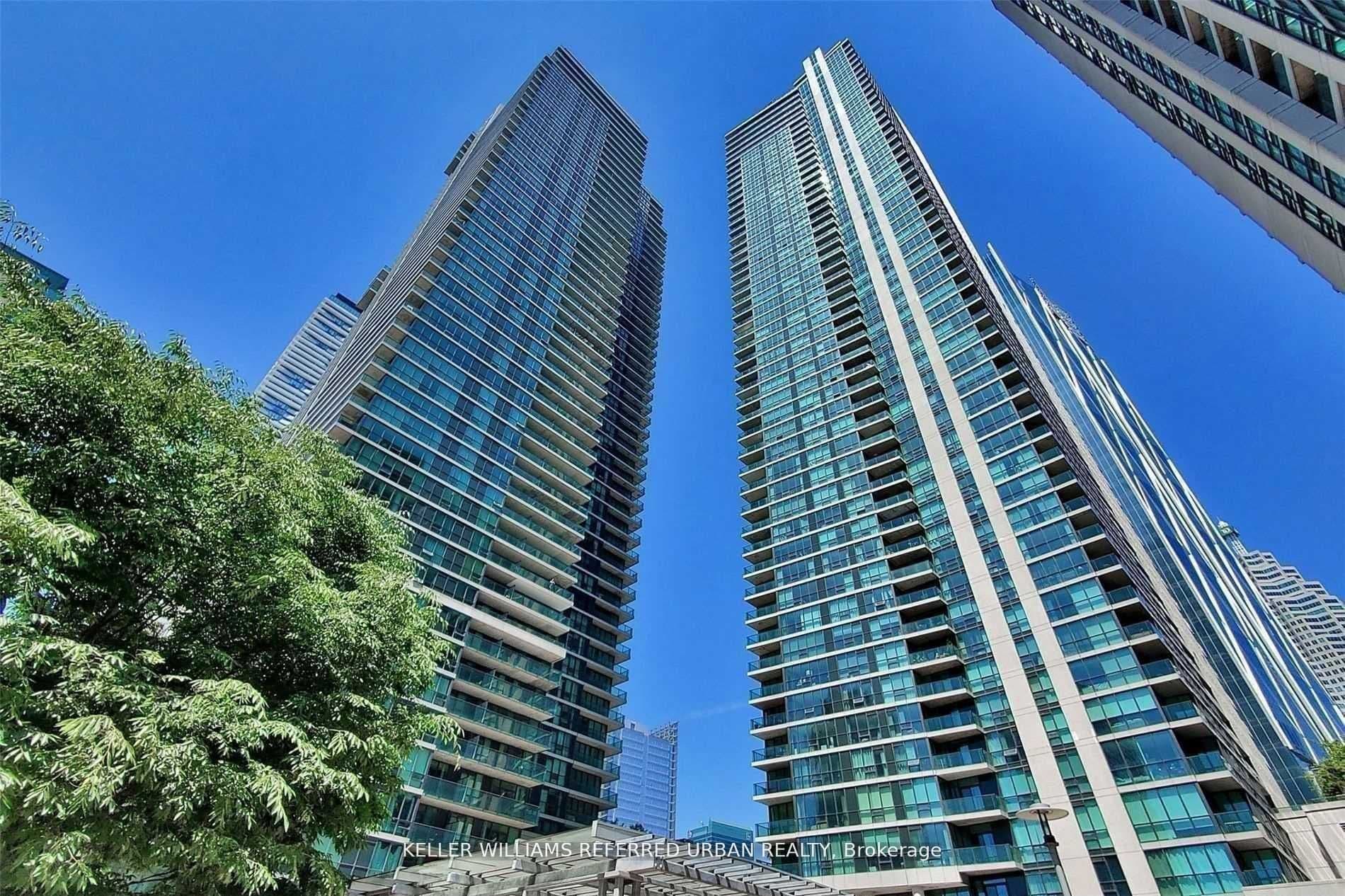 Harbour Street 2606, Toronto, ON M5J 2Z6