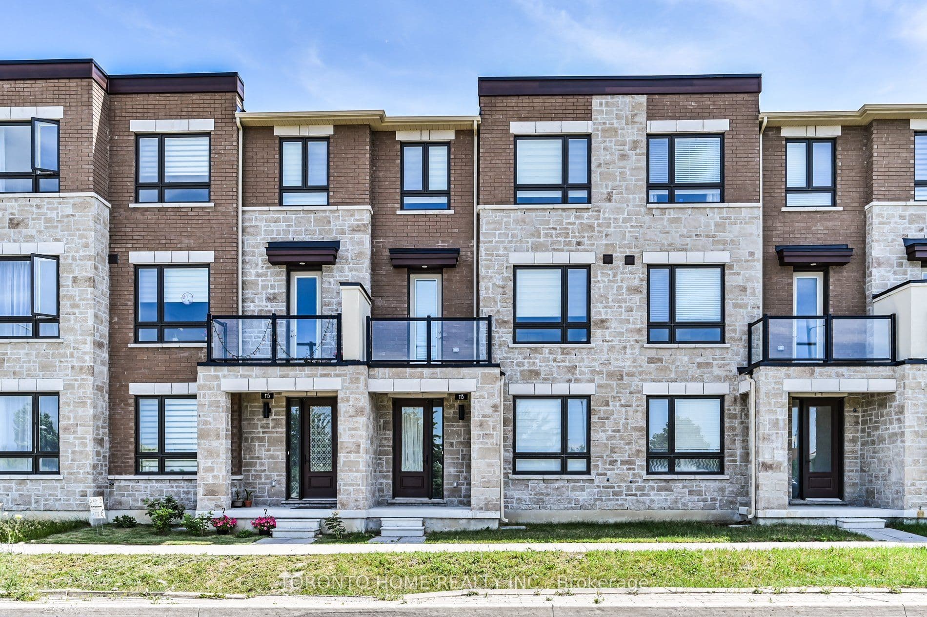 Mumbai Drive, Markham, ON L3S 0G3