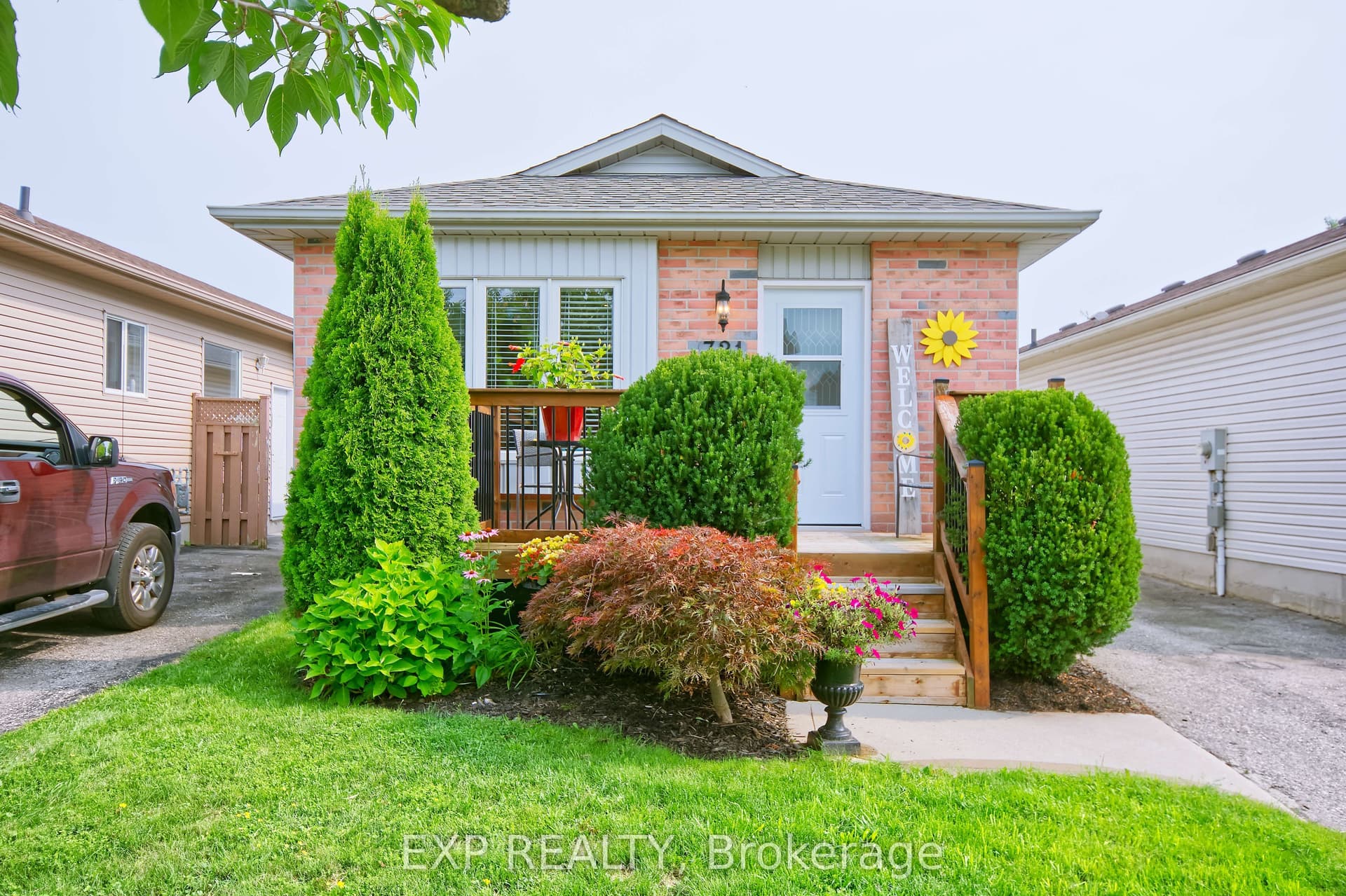 Simpson Crescent, London East, ON N5V 2T7