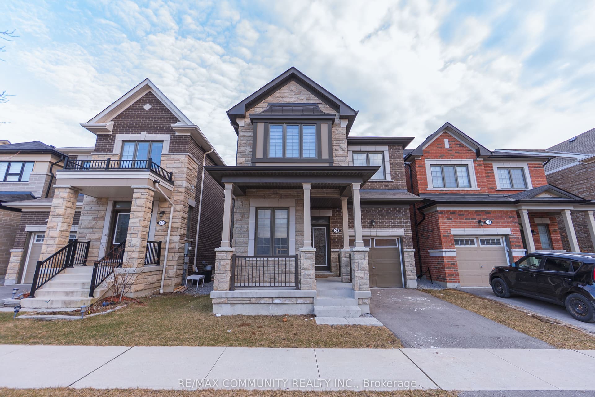 Cisco Drive, Whitby, ON L1P 0M2