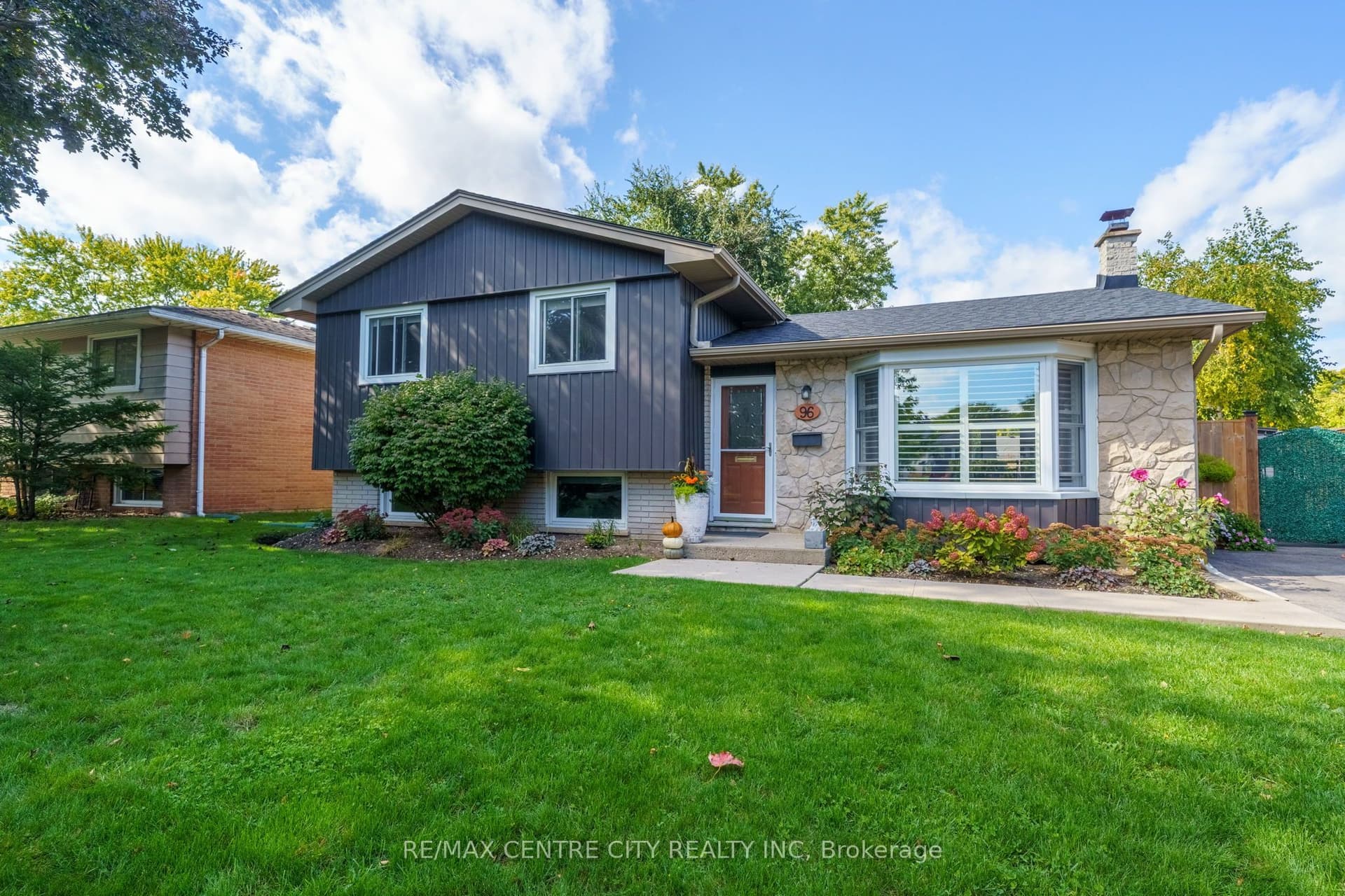 Tweed Crescent, London North, ON N5X 1Z4