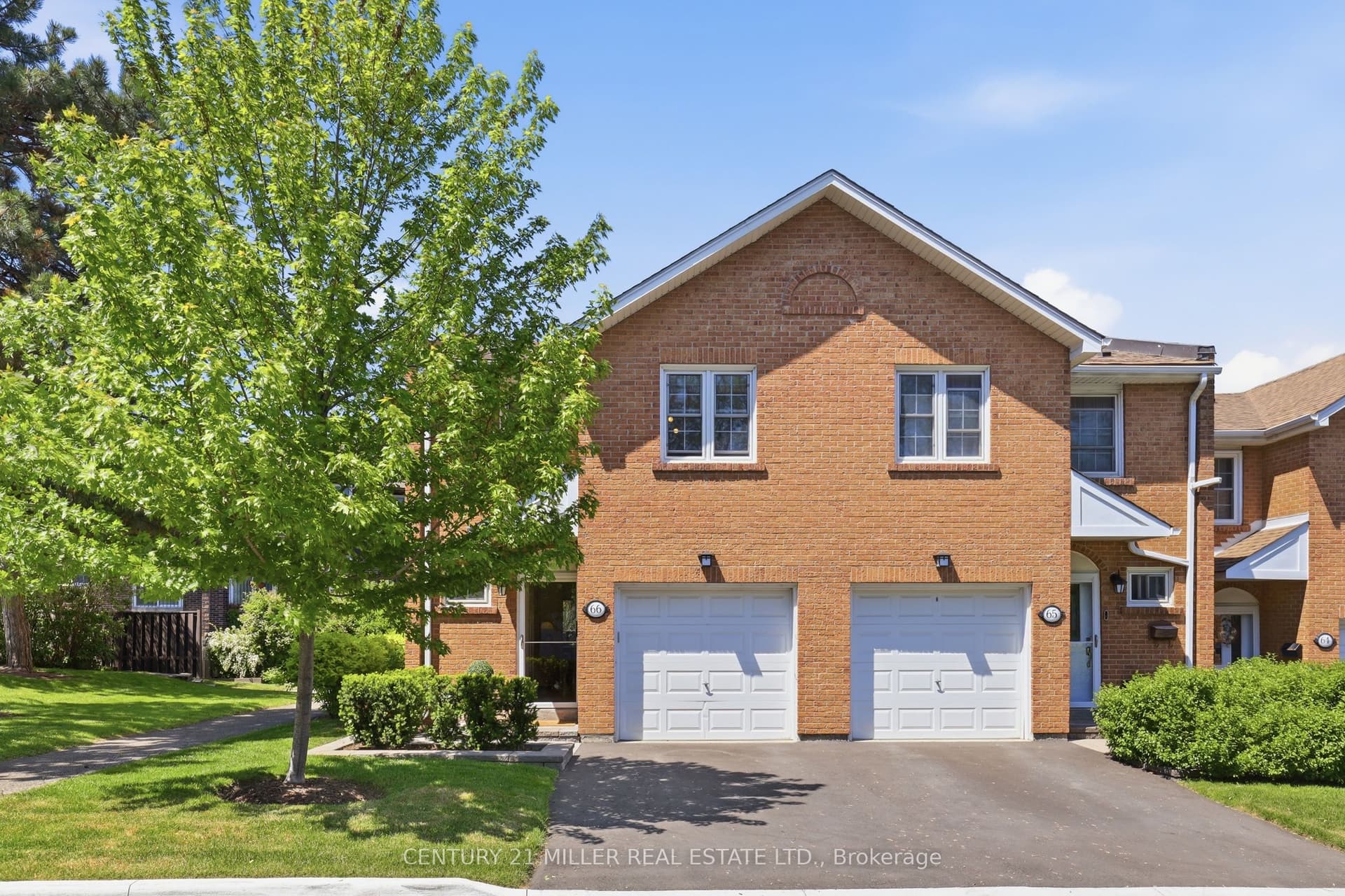 Rathburn Road E 66, Mississauga, ON L4W 2N9