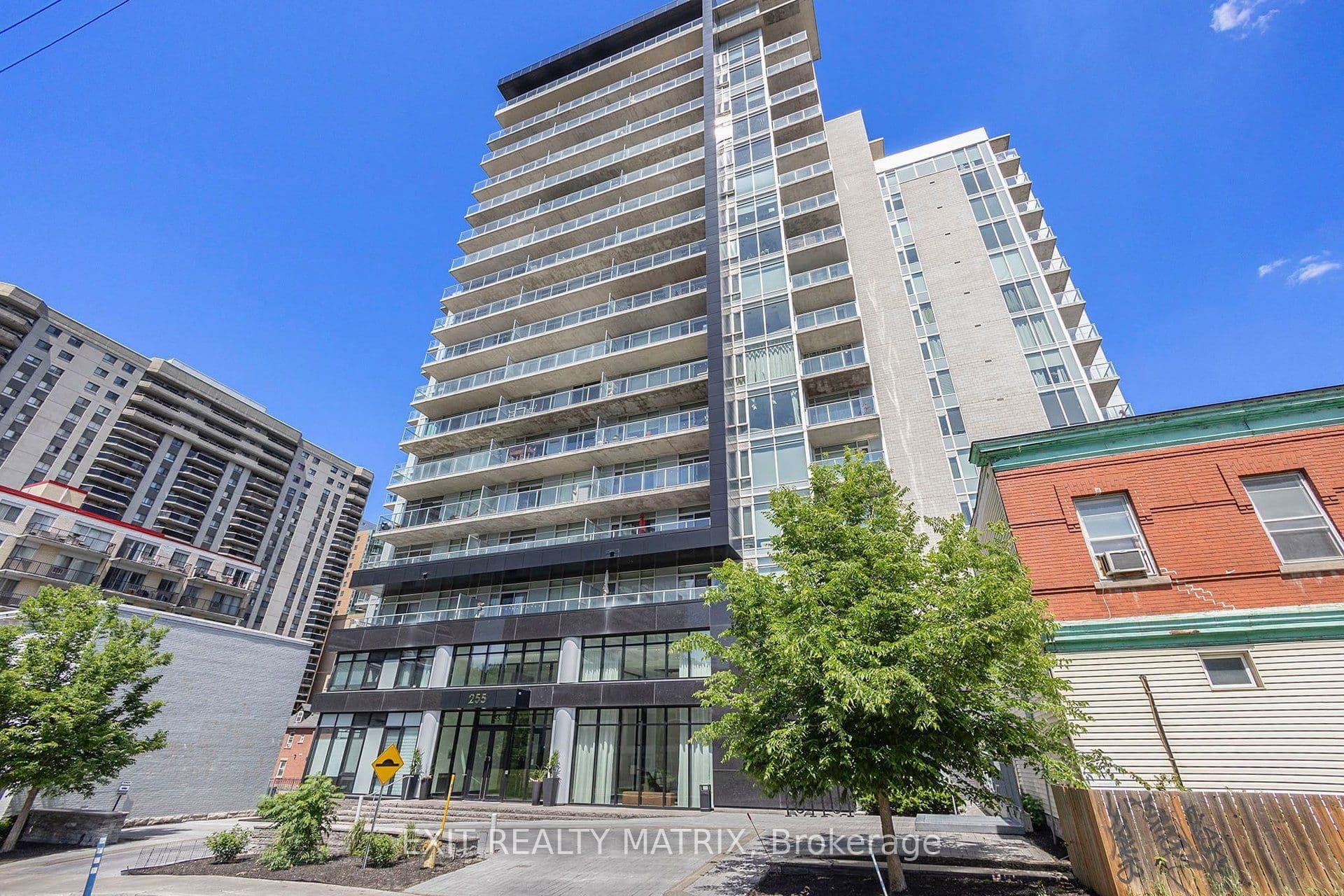 Bay Street 405, Ottawa Centre, ON K1R 0C5