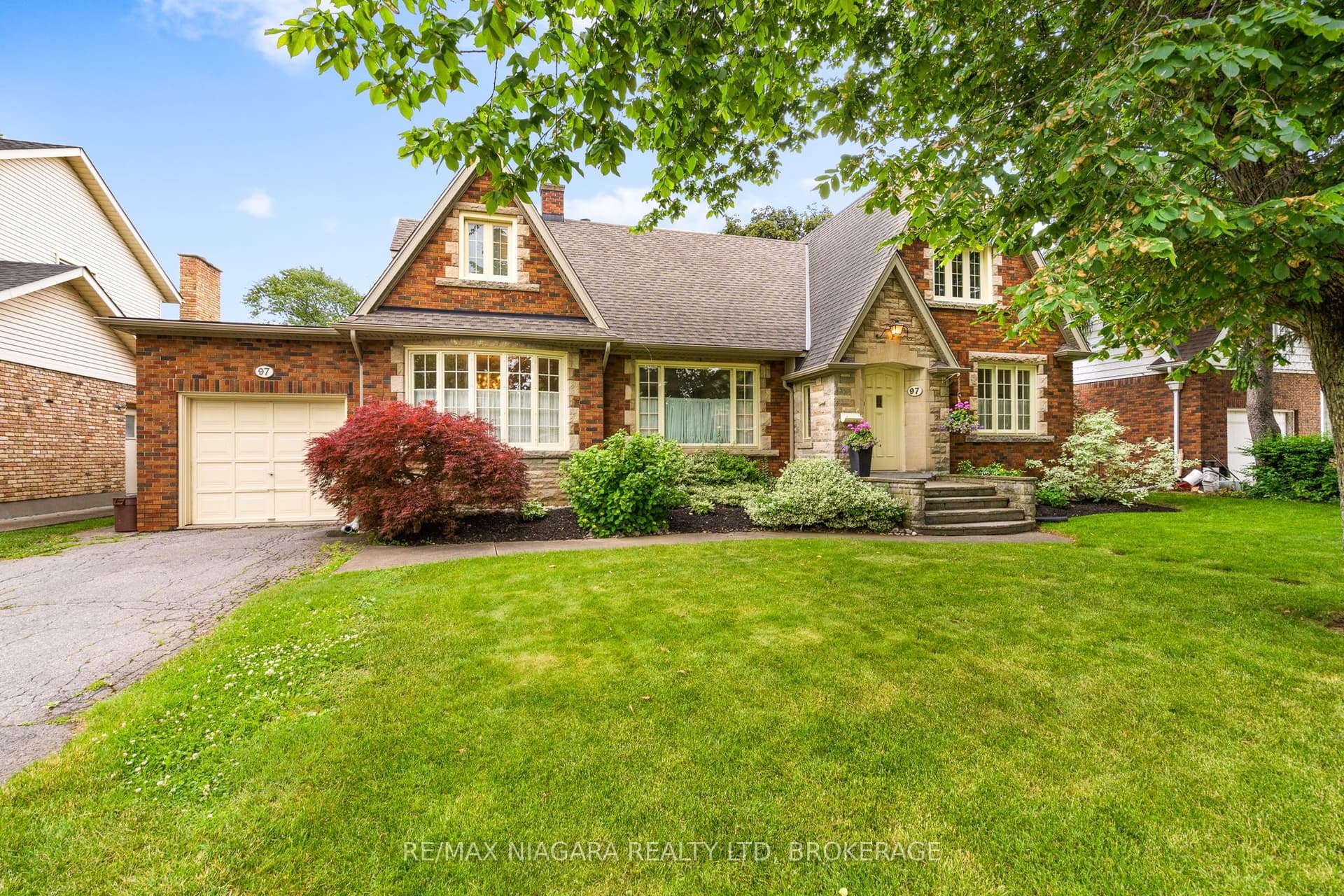 Glenridge Avenue, St. Catharines, ON L2R 4X4