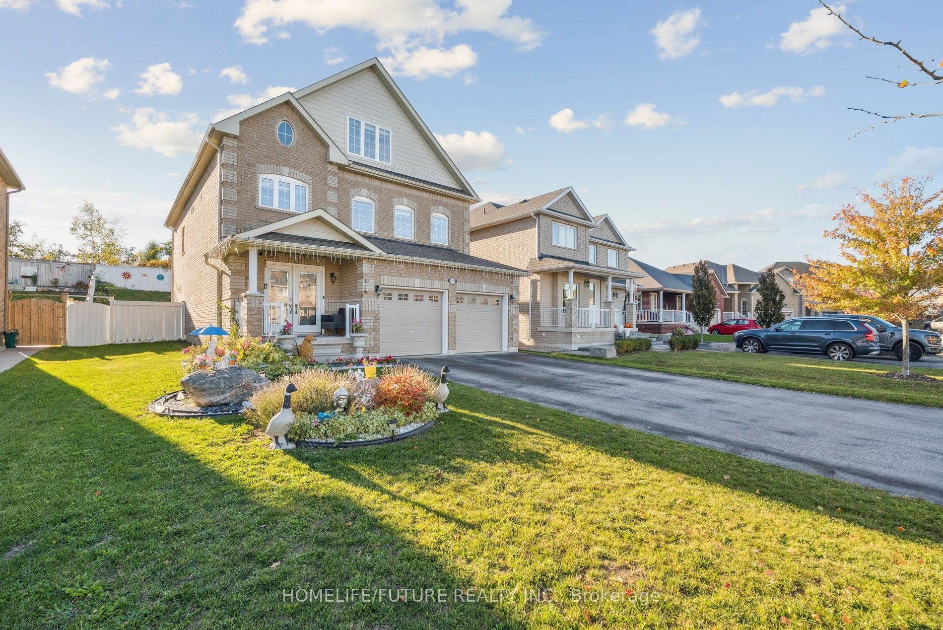 Mcneil Street, Innisfil, ON L9S 0H8