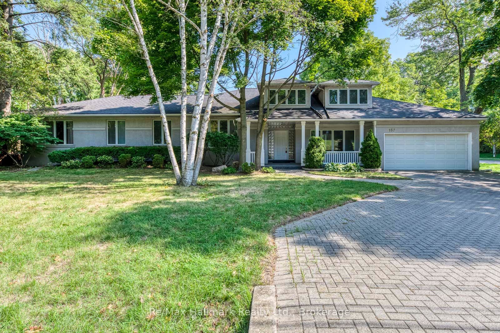 Trelawn Avenue, Oakville, ON L6J 4R3