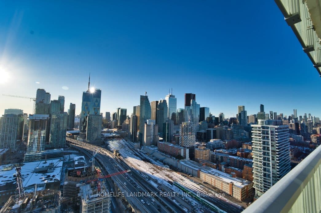 Lower Jarvis Street 3309, Toronto, ON M5E 0C4