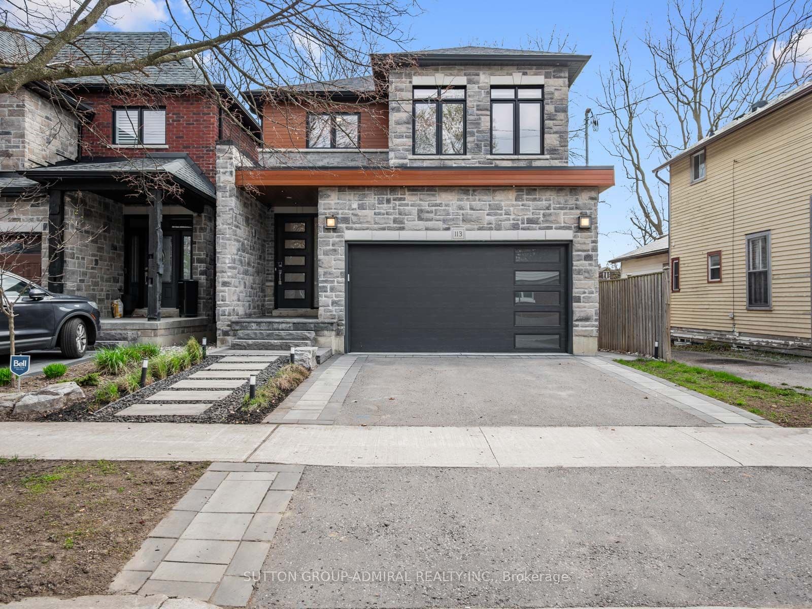 Euclid Street, Whitby, ON L1N 5B1