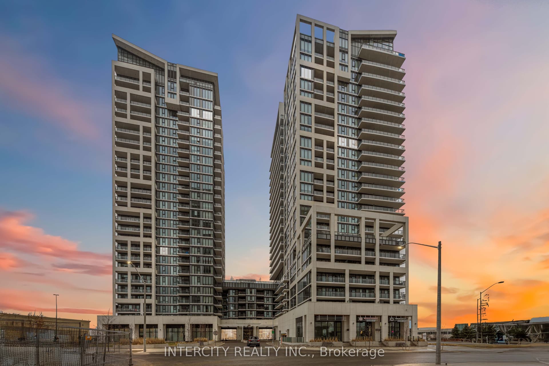 Jane Street 503, Vaughan, ON L4K 0M6