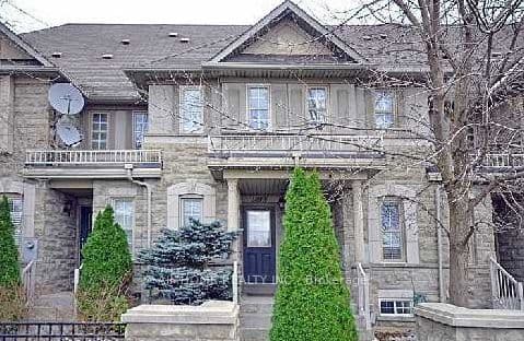 Yonge Street, Richmond Hill, ON L4C 0L4