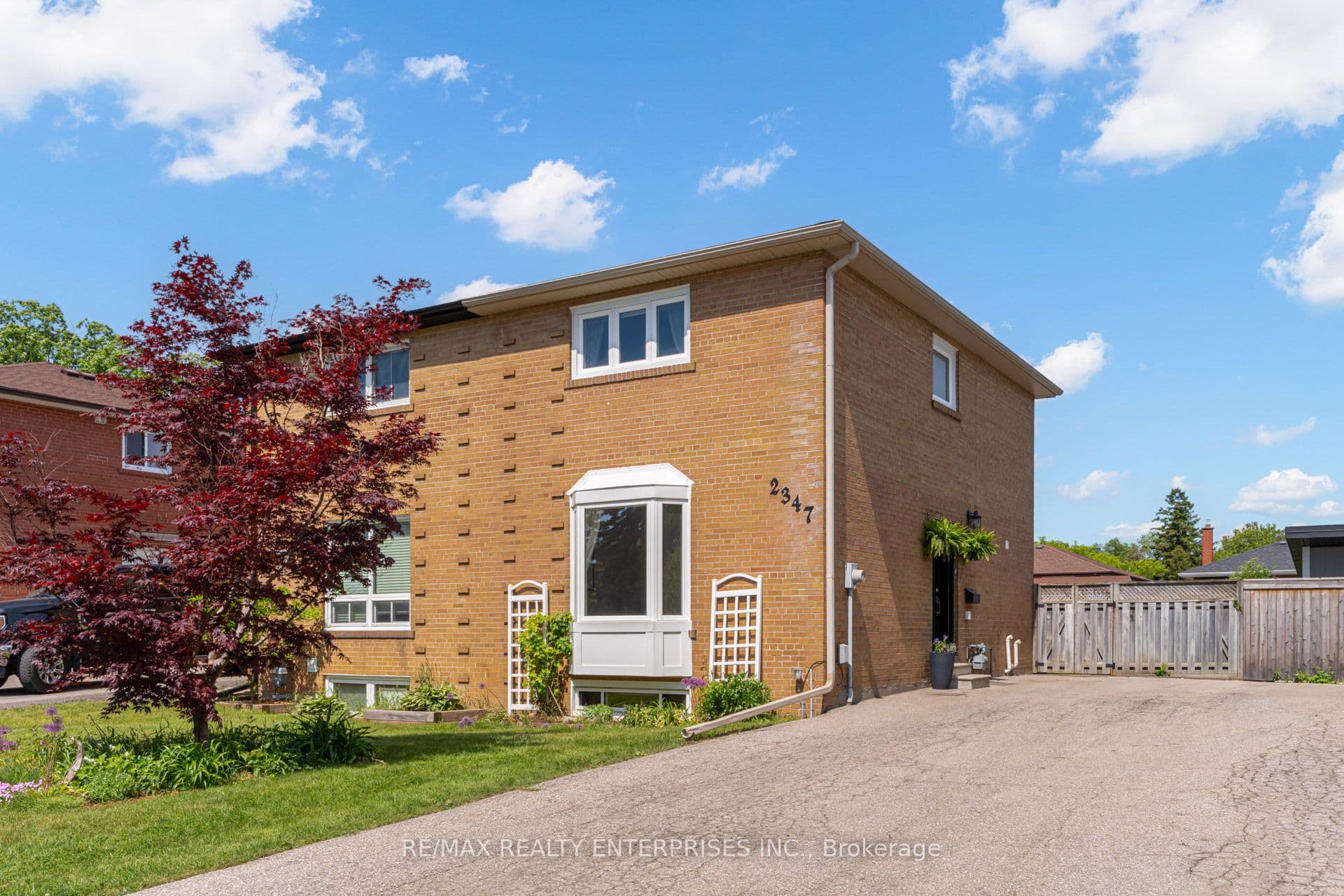 Brookhurst Road, Mississauga, ON L5J 1R1