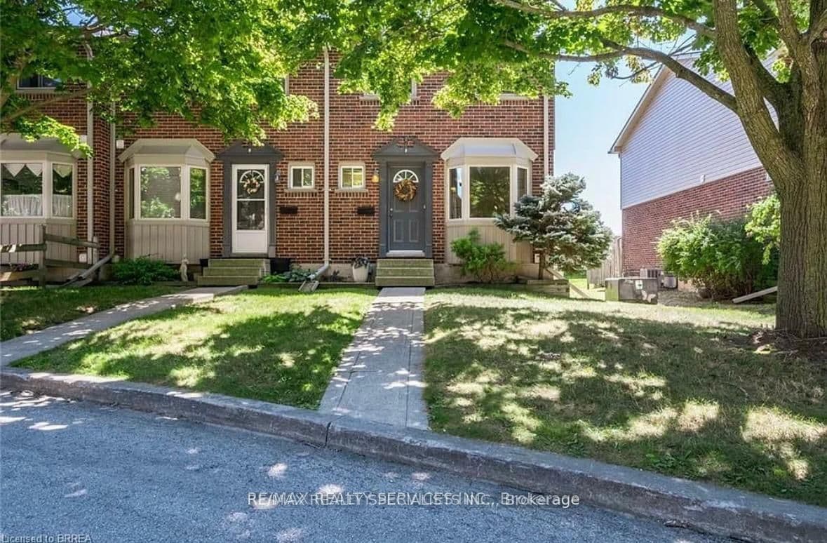 Brantwood Park Road 159A, Brantford, ON N3P 1Y1