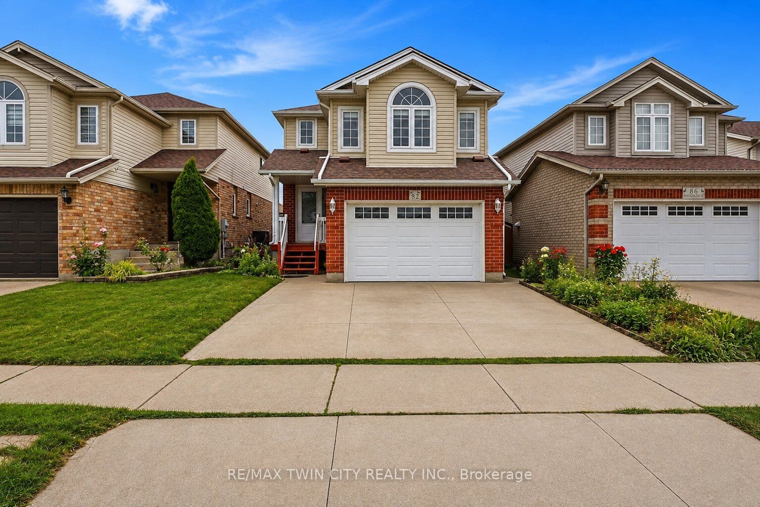 BRIDLEWREATH Street, Kitchener, ON N2E 3V6