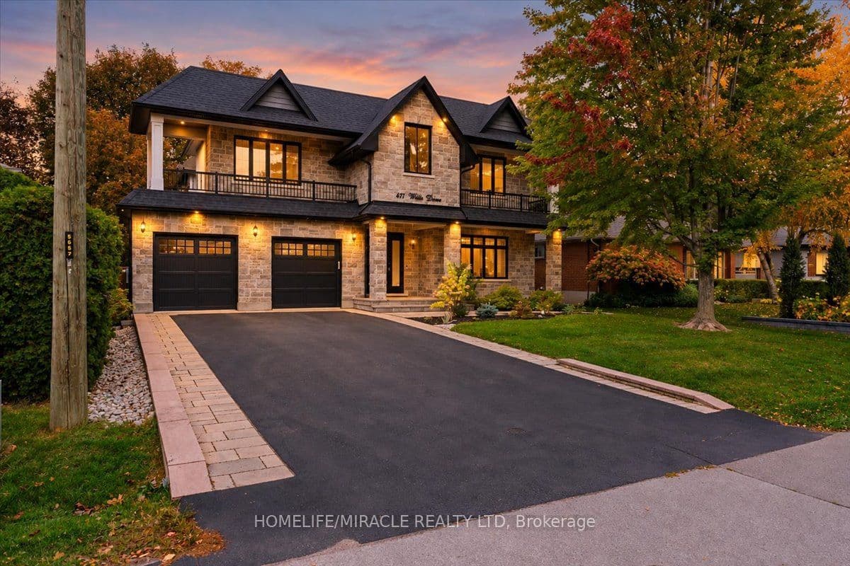 Willis Drive, Oakville, ON L6L 4V6