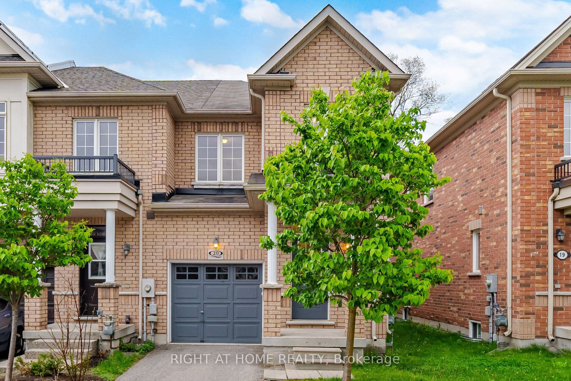 E Highland Road E 20, Kitchener, ON N2M 3S1