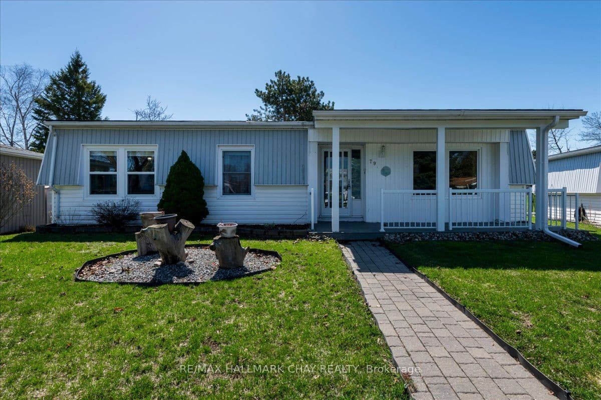 LINDEN Lane, Innisfil, ON L9S 1N3