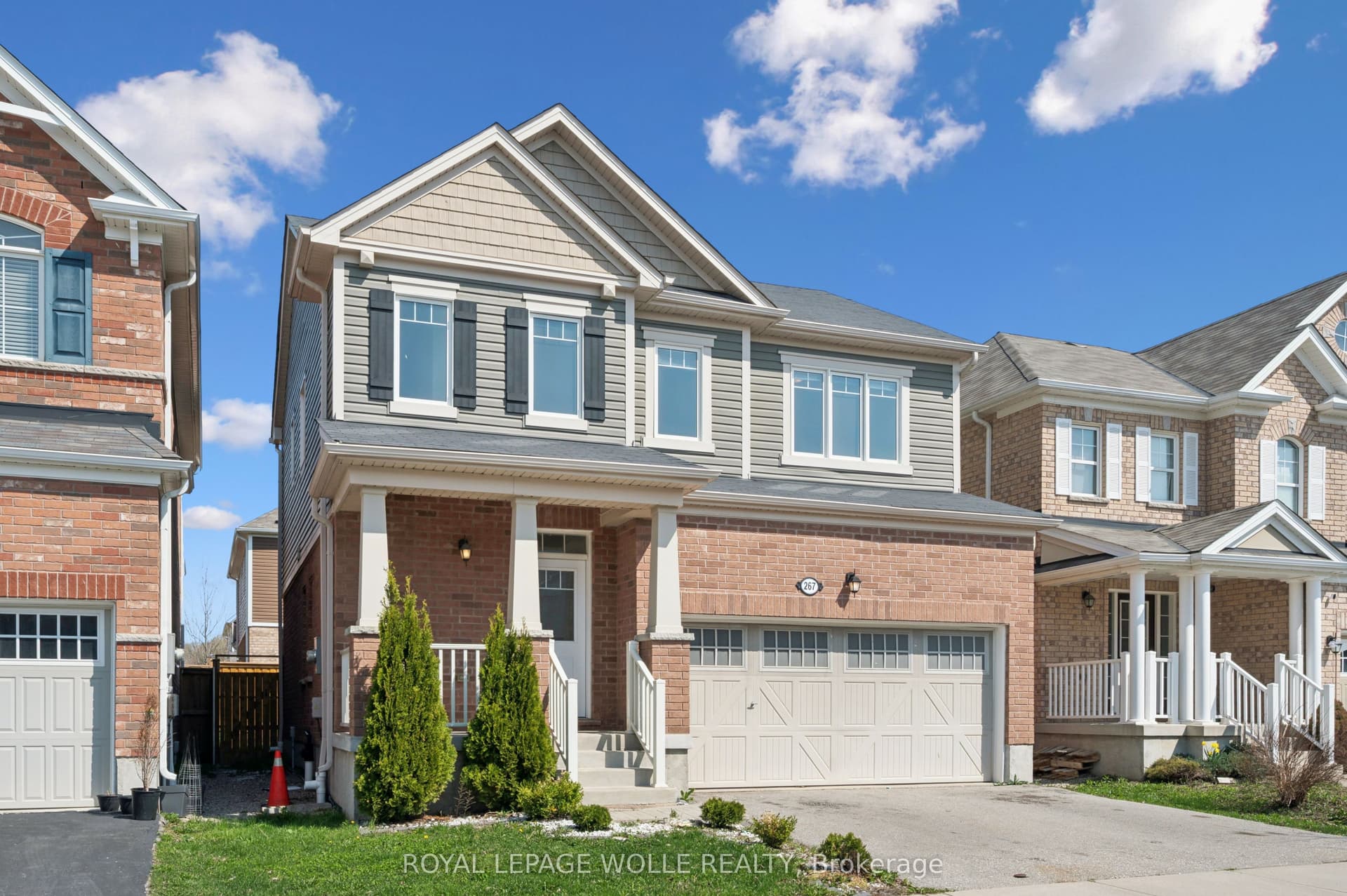 Grovehill Crescent, Kitchener, ON N2R 0K8