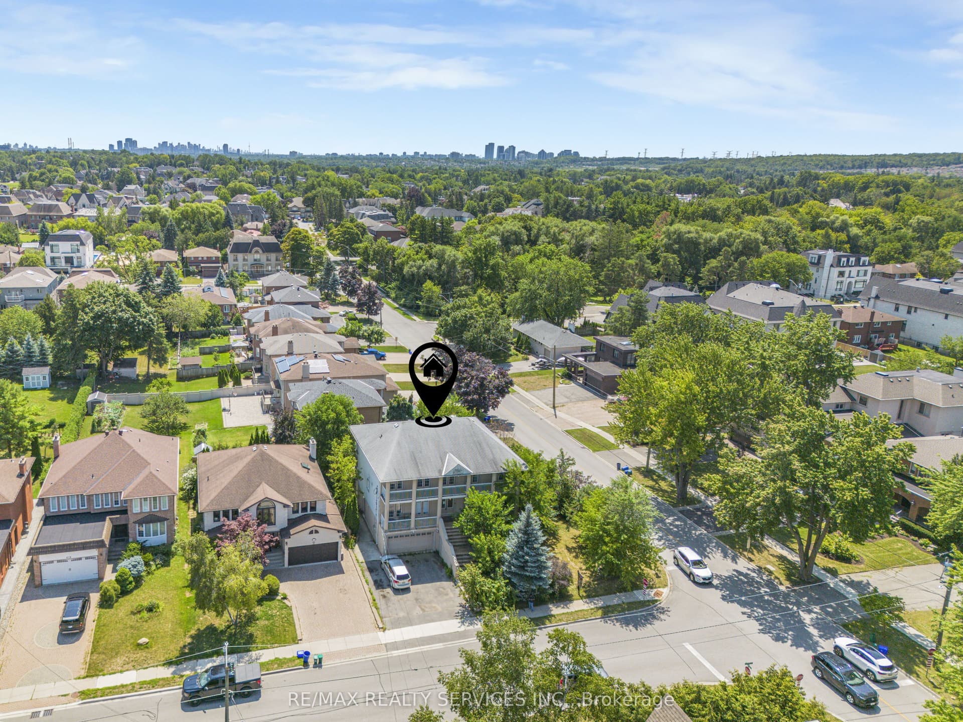 Spruce Avenue, Richmond Hill, ON L4C 6V9
