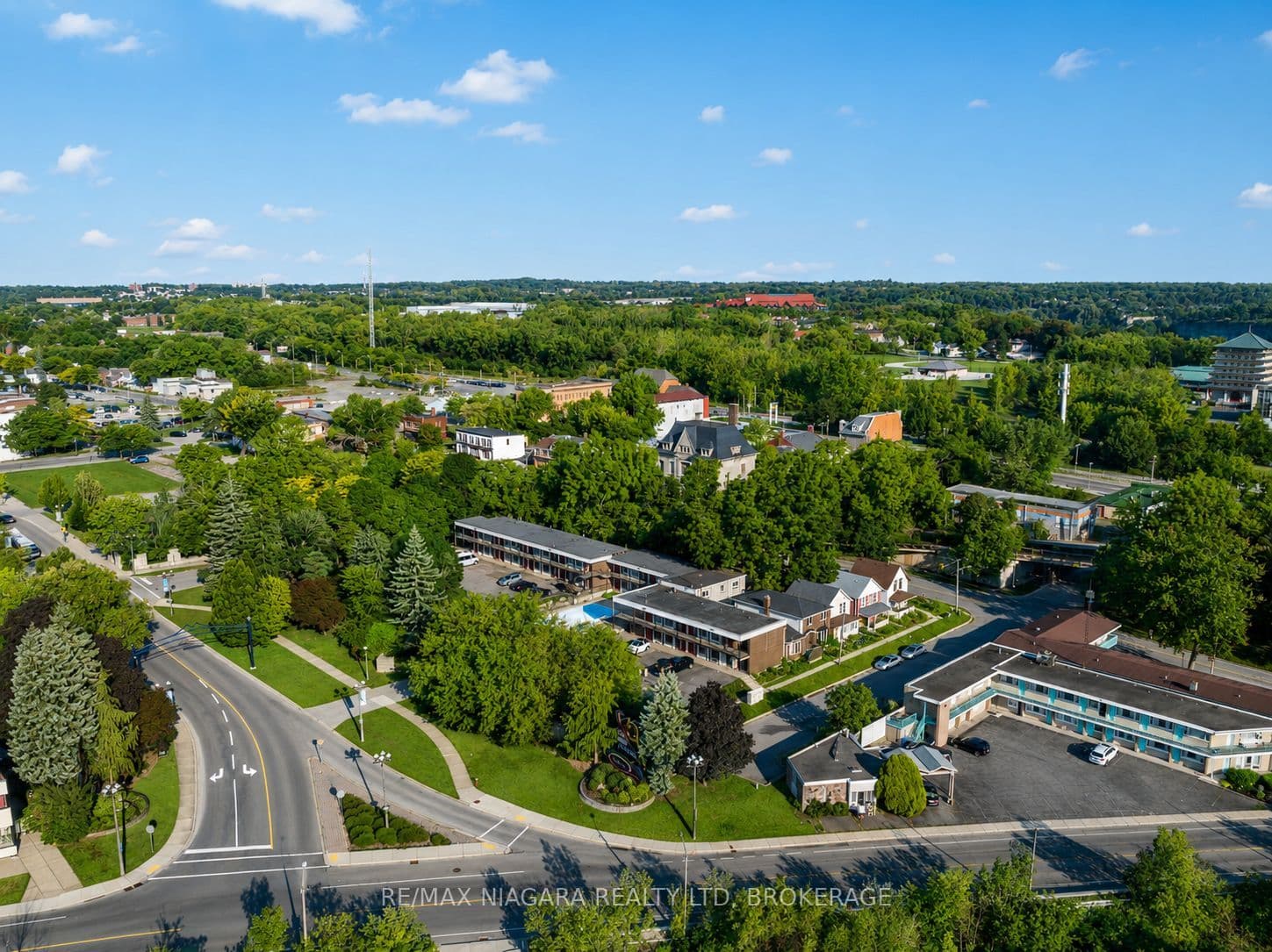 Cataract Avenue, Niagara Falls, ON L2E 3M3