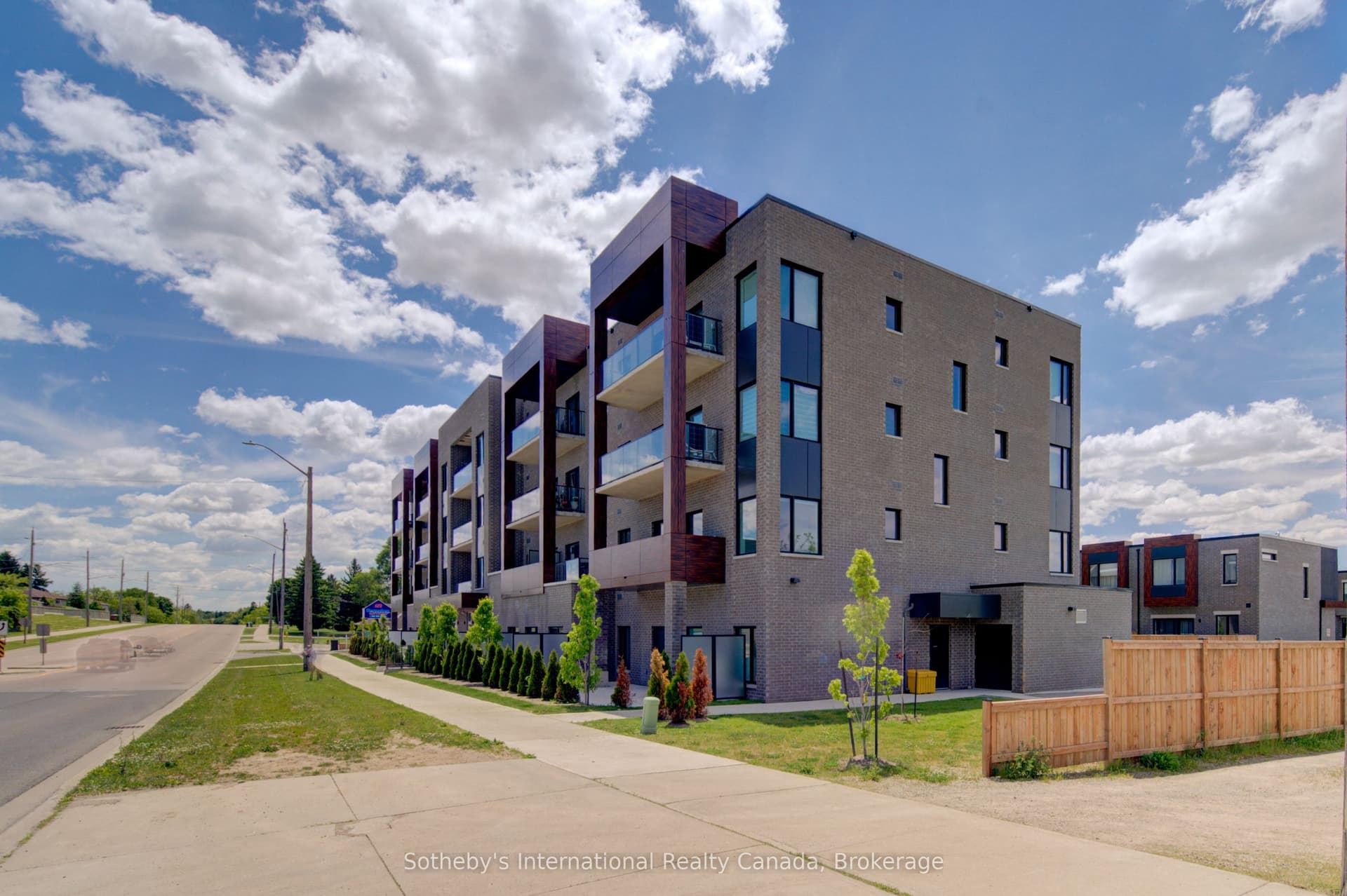 Dundas Street S 402, Cambridge, ON N1R 8H7