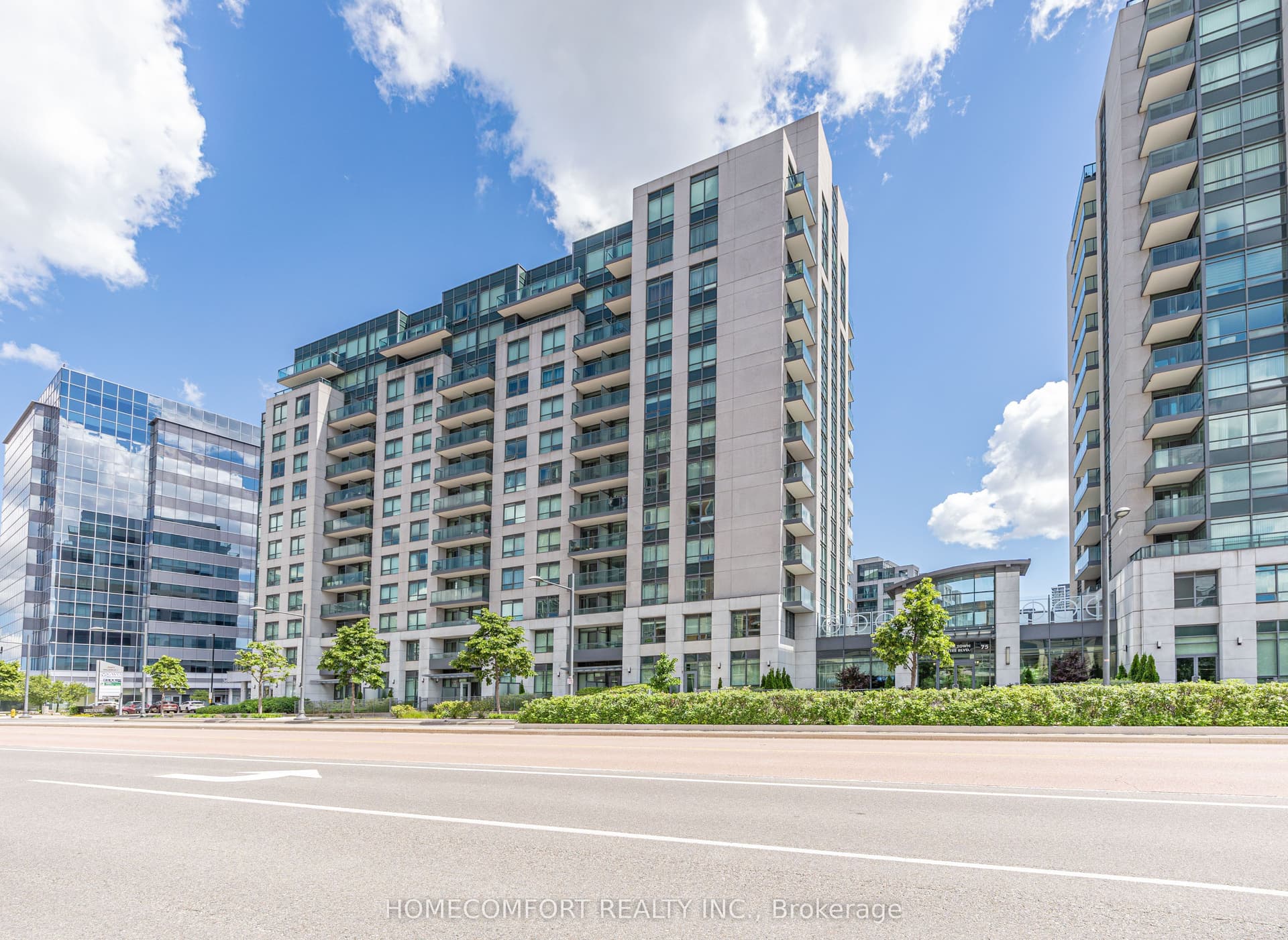 South Town Centre Boulevard 517, Markham, ON L6G 0B1