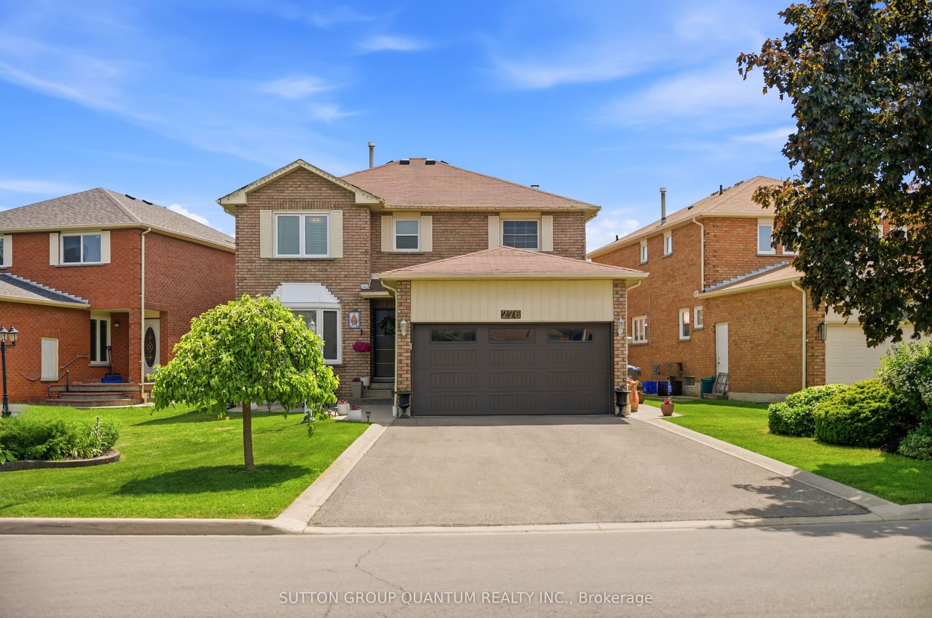 Lech Walesa Drive, Mississauga, ON L5B 3W6