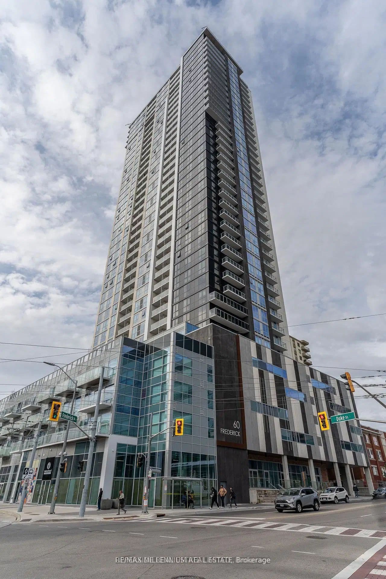 Frederick Street 2610, Kitchener, ON N2H 0C7