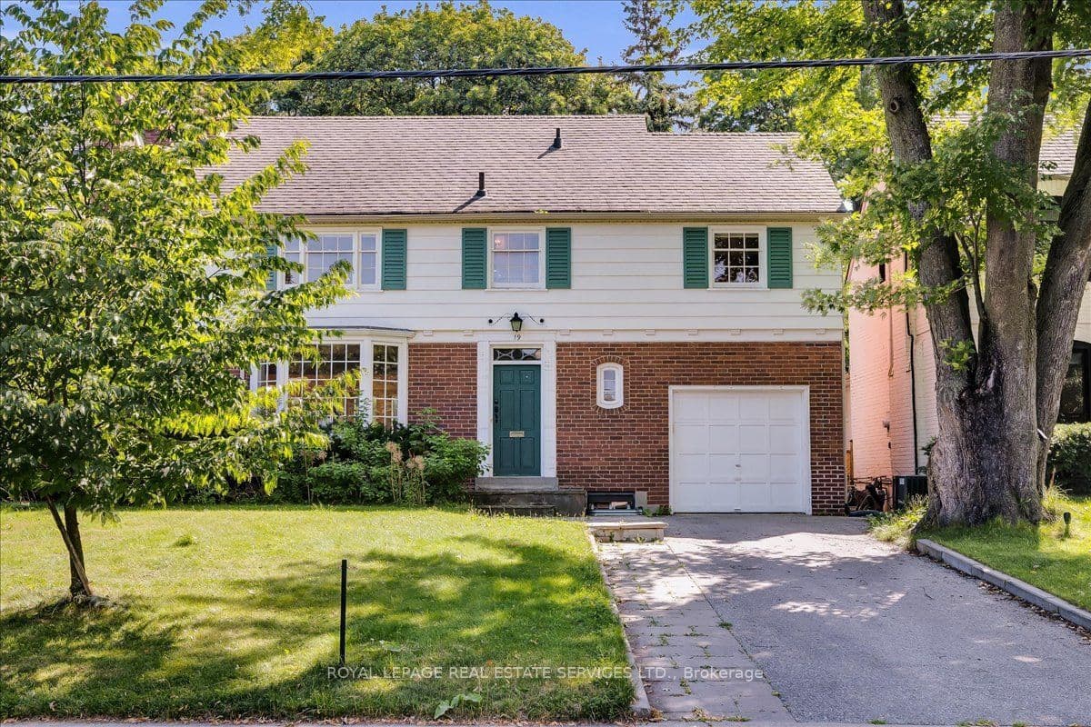 Strathgowan Crescent, Toronto, ON M4N 2Z6